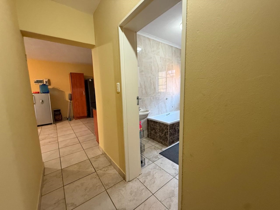 3 Bedroom Property for Sale in Waterval East North West